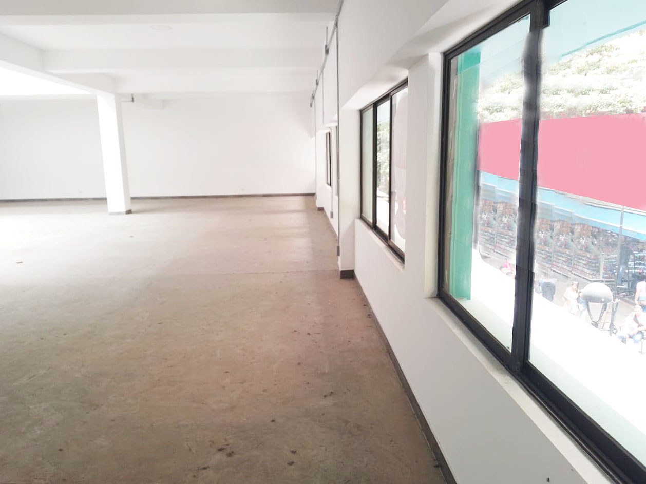 Oficina en arriendo en La Candelaria, Medellín, 566 m² · foto 18 de 20