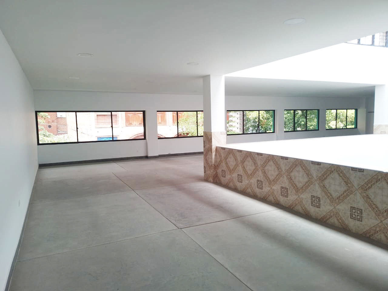 Oficina en arriendo en La Candelaria, Medellín, 566 m² · foto 8 de 20