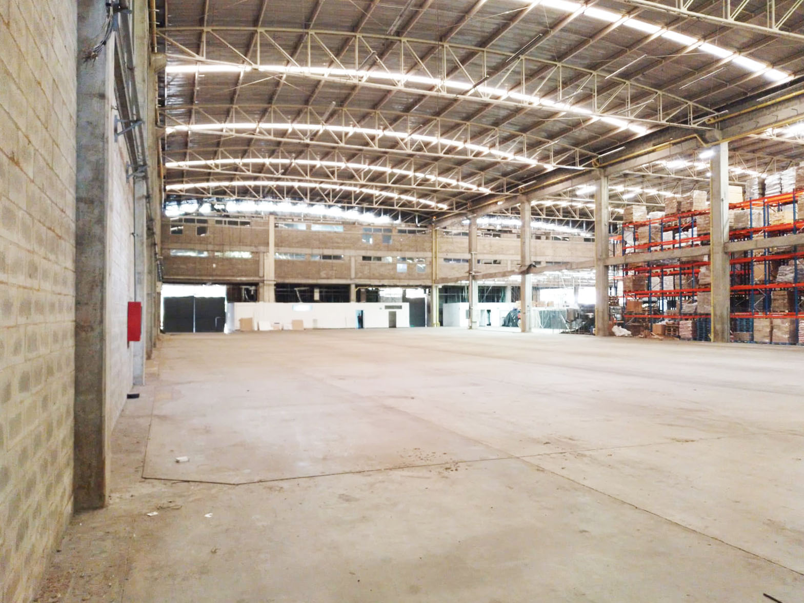 Bodega en arriendo en Gajo Mayor, La Estrella, 3000 m² · foto 2 de 20
