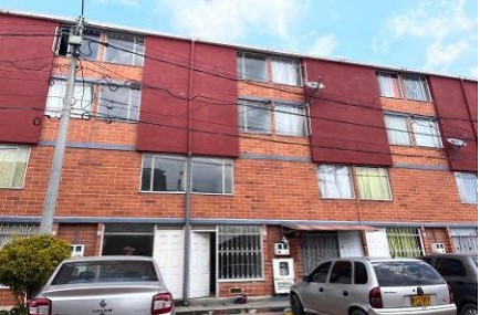 Apartamento de 3 alcobas en venta en Lagos De Malibu, Soacha, 52 m² · foto 2 de 13