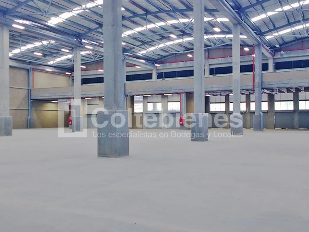 Bodega en arriendo en Pueblo Viejo, La Estrella · foto 4 de 8