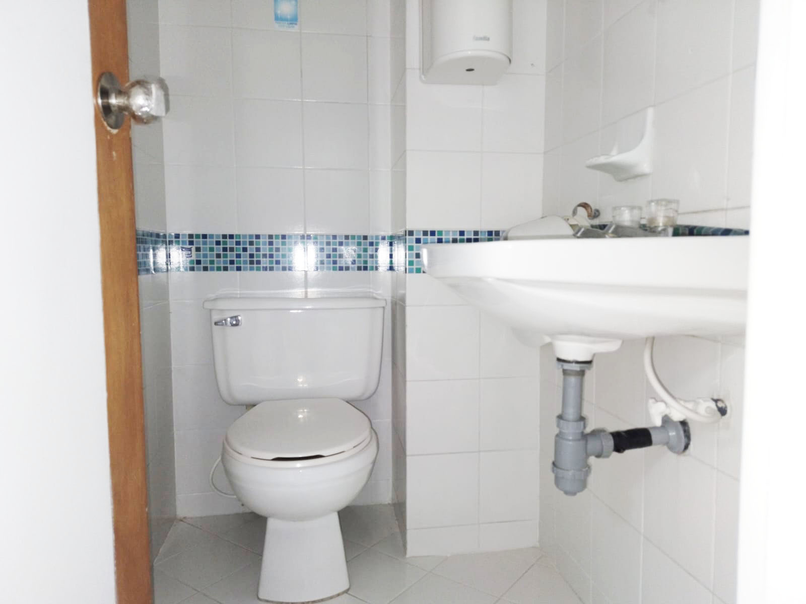 Bodega en arriendo en Cristo Rey, Medellín, 280 m² · foto 17 de 18