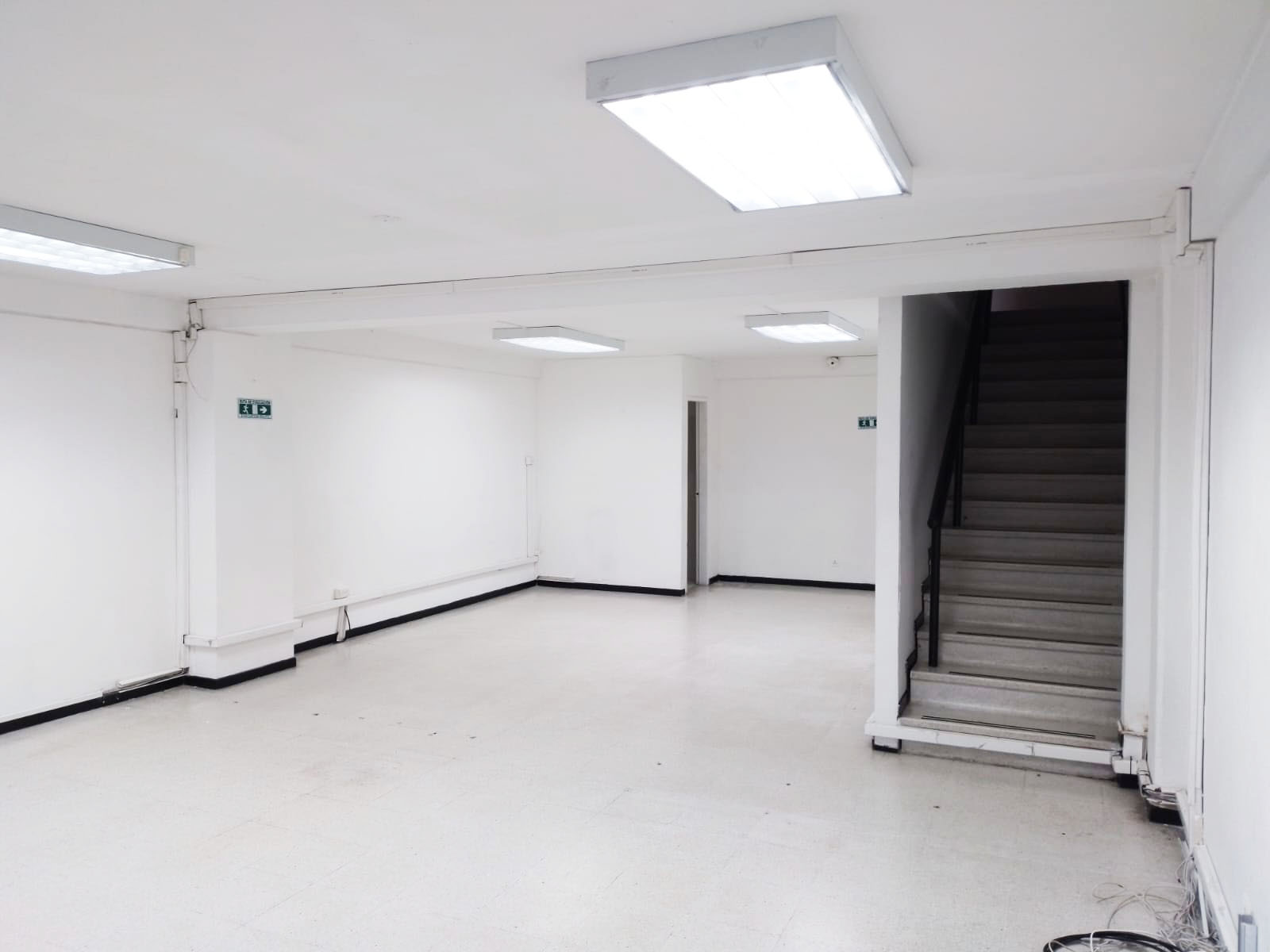 Bodega en arriendo en Cristo Rey, Medellín, 280 m² · foto 5 de 18