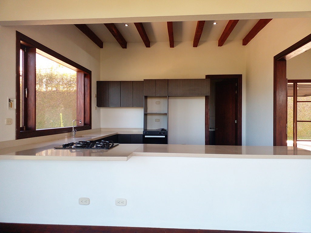 Casa de 3 alcobas en arriendo en El Retiro, 387 m² · foto 8 de 19