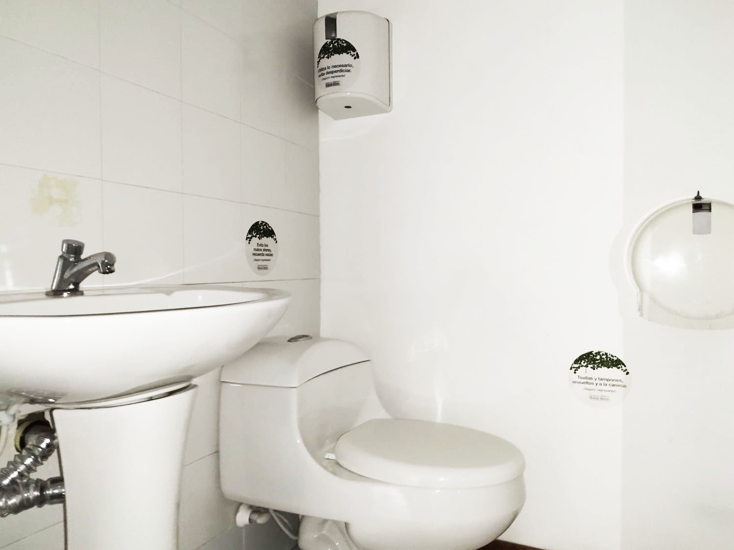 Local en arriendo en Castropol, Medellín, 83 m² · foto 14 de 15