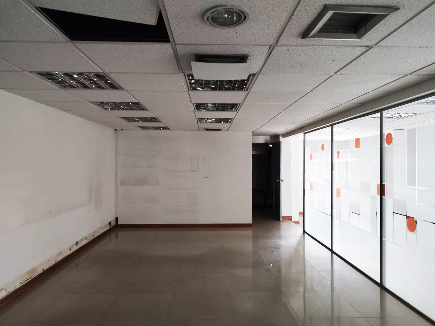 Local en arriendo en Castropol, Medellín, 83 m² · foto 5 de 15