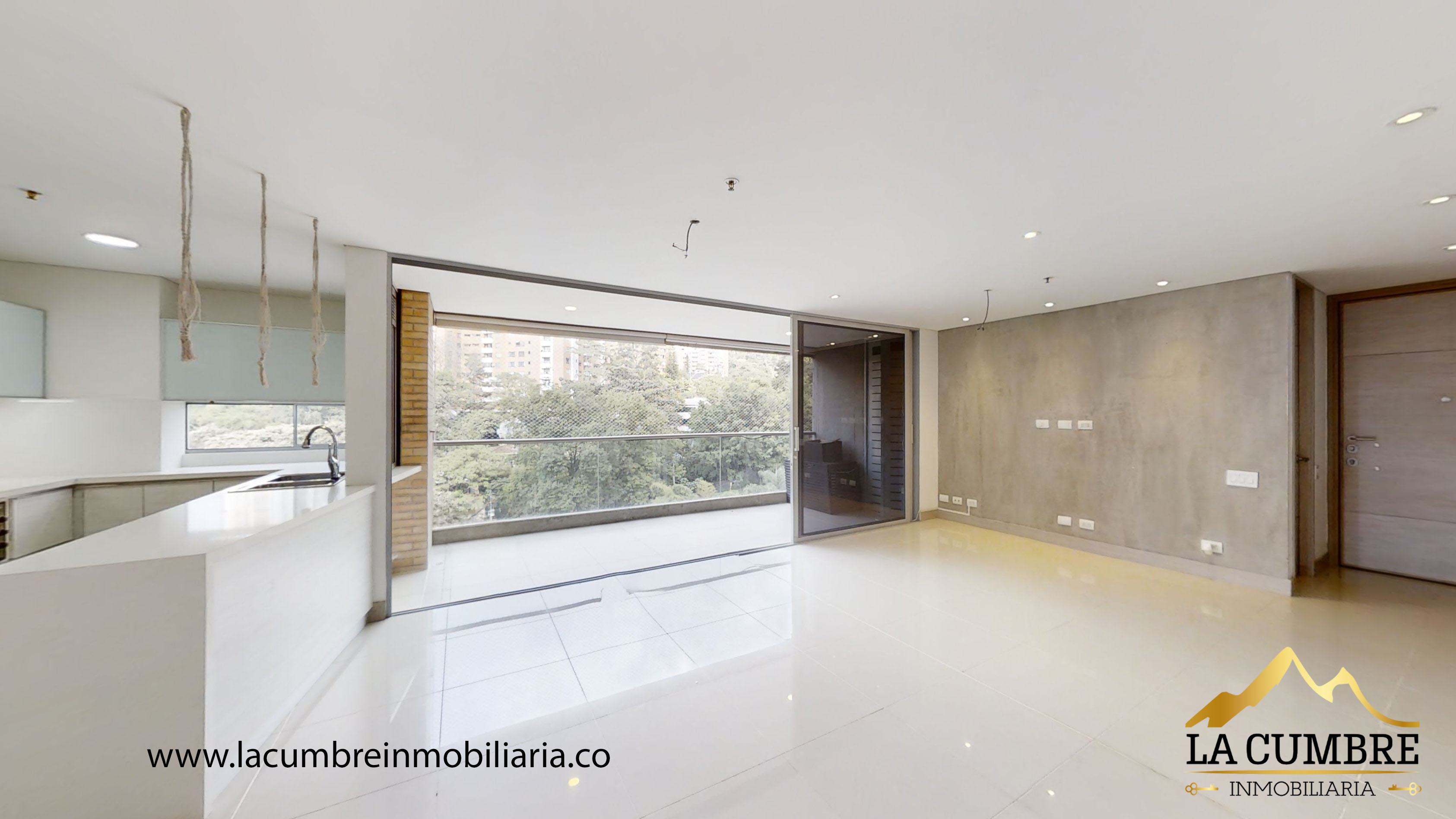 Apartamento en arriendo en El Poblado, Medellín · foto 3 de 11