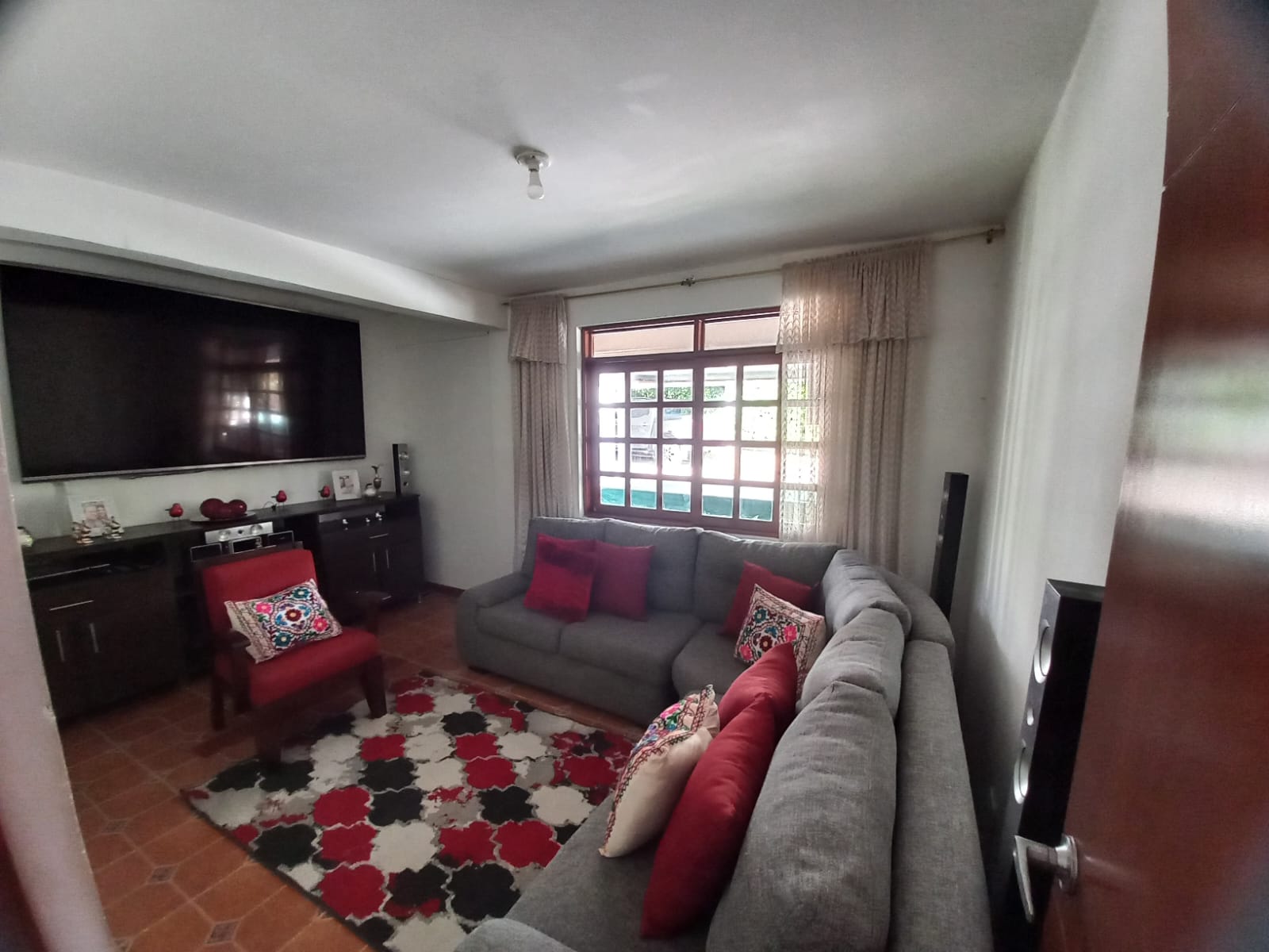 Casa de 6 alcobas en venta en Puerto Espejo, Armenia, 300 m² · foto 12 de 24