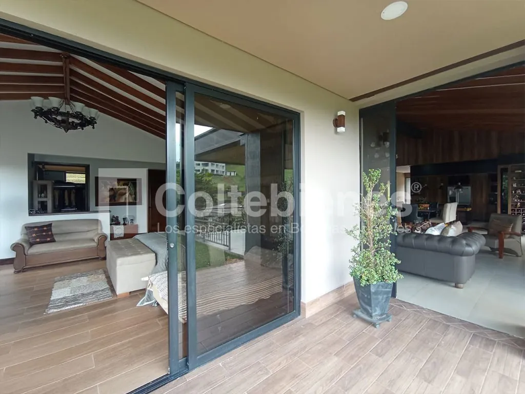 Casa de 4 alcobas en venta en Santa Ana, Rionegro, 375 m² · foto 21 de 24