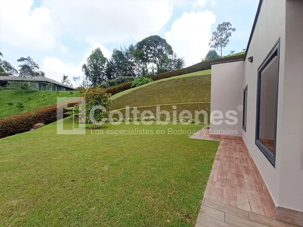 Casa de 4 alcobas en venta en Santa Ana, Rionegro, 375 m² · foto 22 de 24