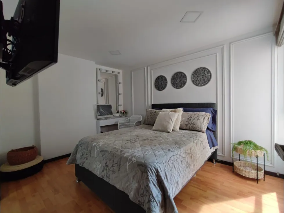 Apartamento de 2 alcobas en venta en Las Lomitas, Sabaneta, 80 m² · foto 11 de 18