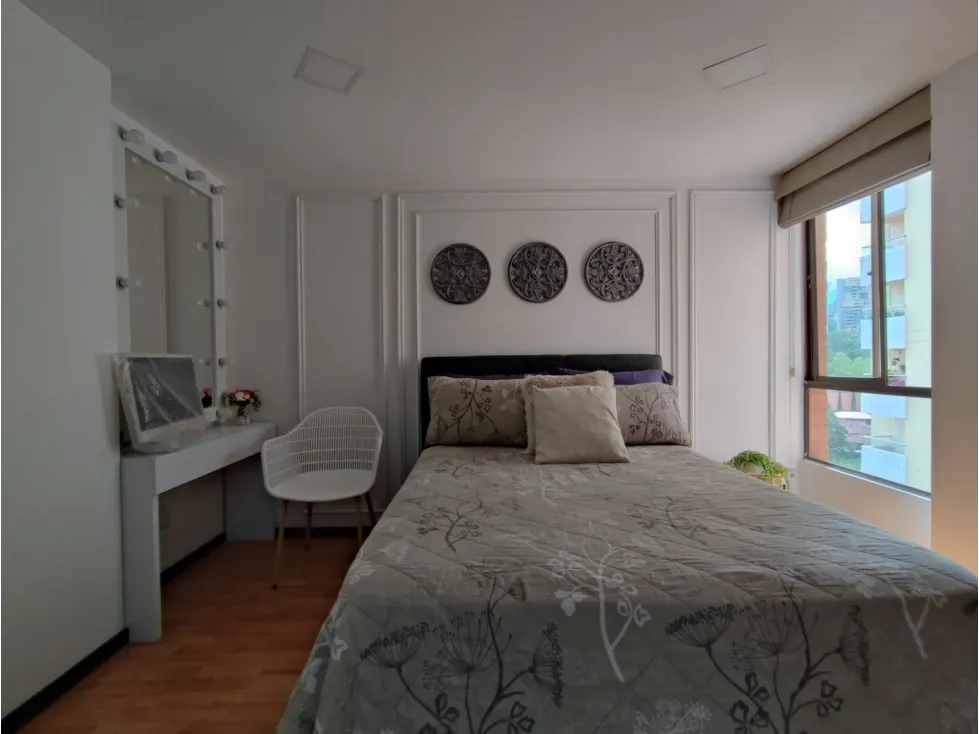 Apartamento de 2 alcobas en venta en Las Lomitas, Sabaneta, 80 m² · foto 13 de 18