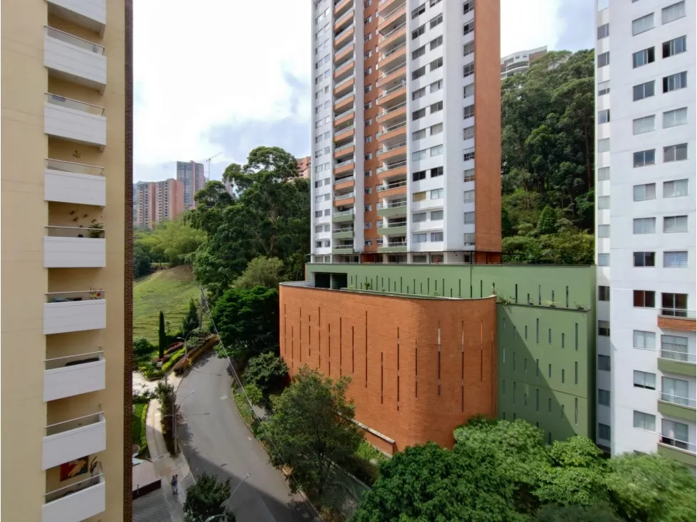 Apartamento de 2 alcobas en venta en Las Lomitas, Sabaneta, 80 m² · foto 17 de 18