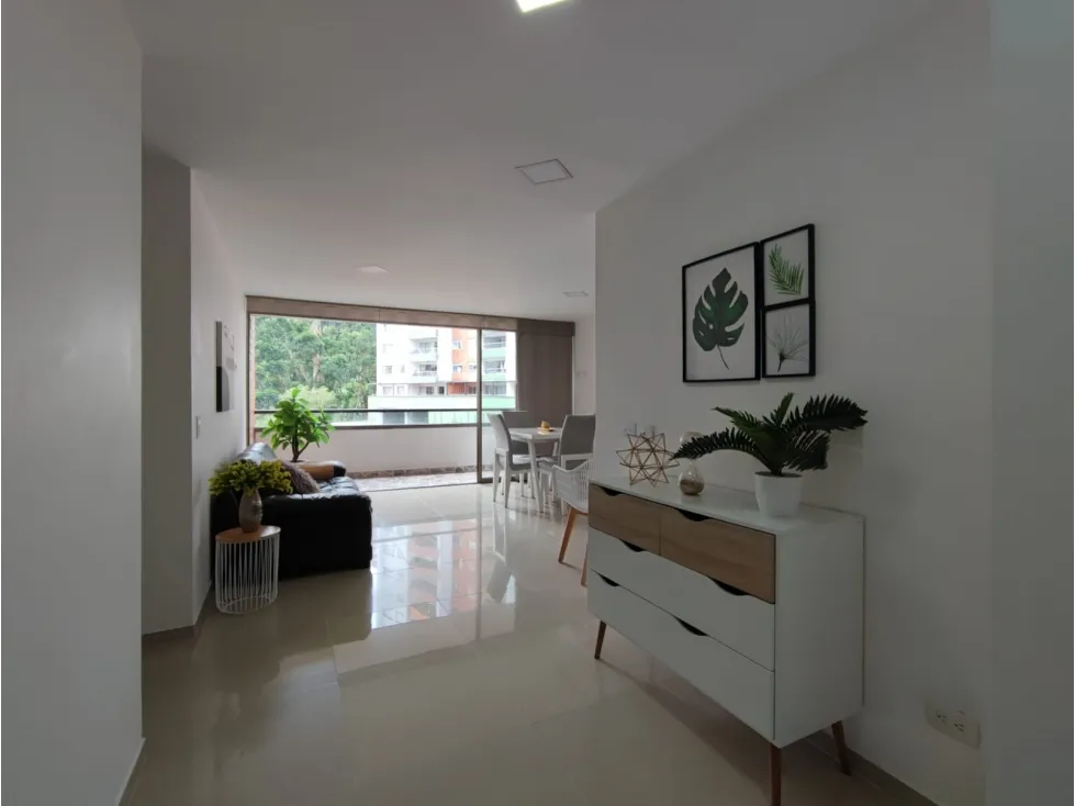 Apartamento de 2 alcobas en venta en Las Lomitas, Sabaneta, 80 m² · foto 5 de 18