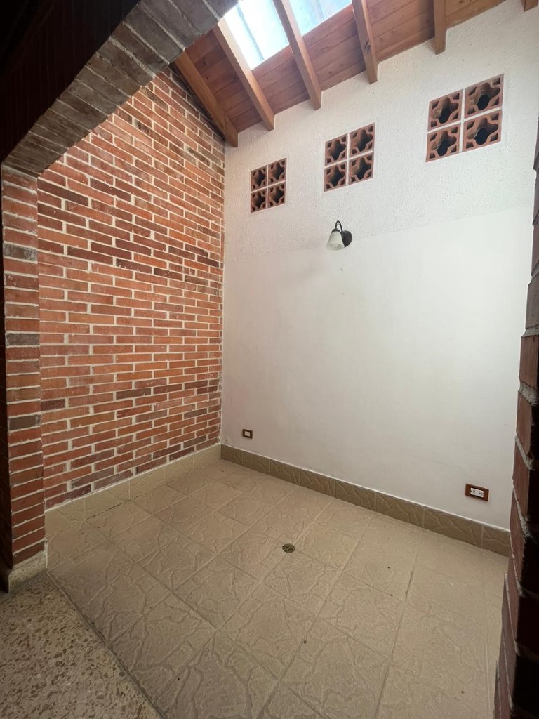 Casa de 4 alcobas en venta en El Retiro, 162 m² · foto 20 de 24