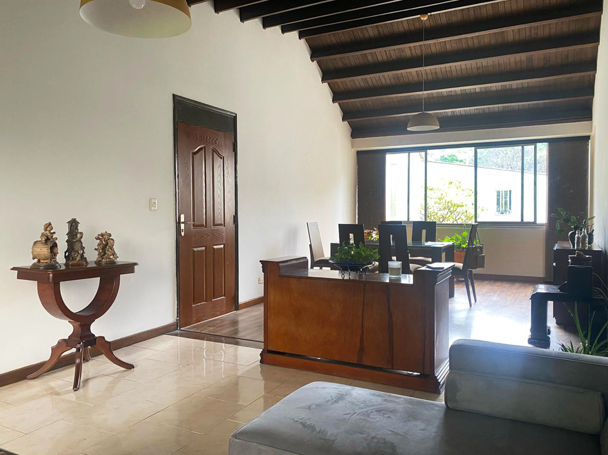 Apartamento de 3 alcobas en arriendo en La Aguacatala, Medellín, 145 m² · foto 2 de 16