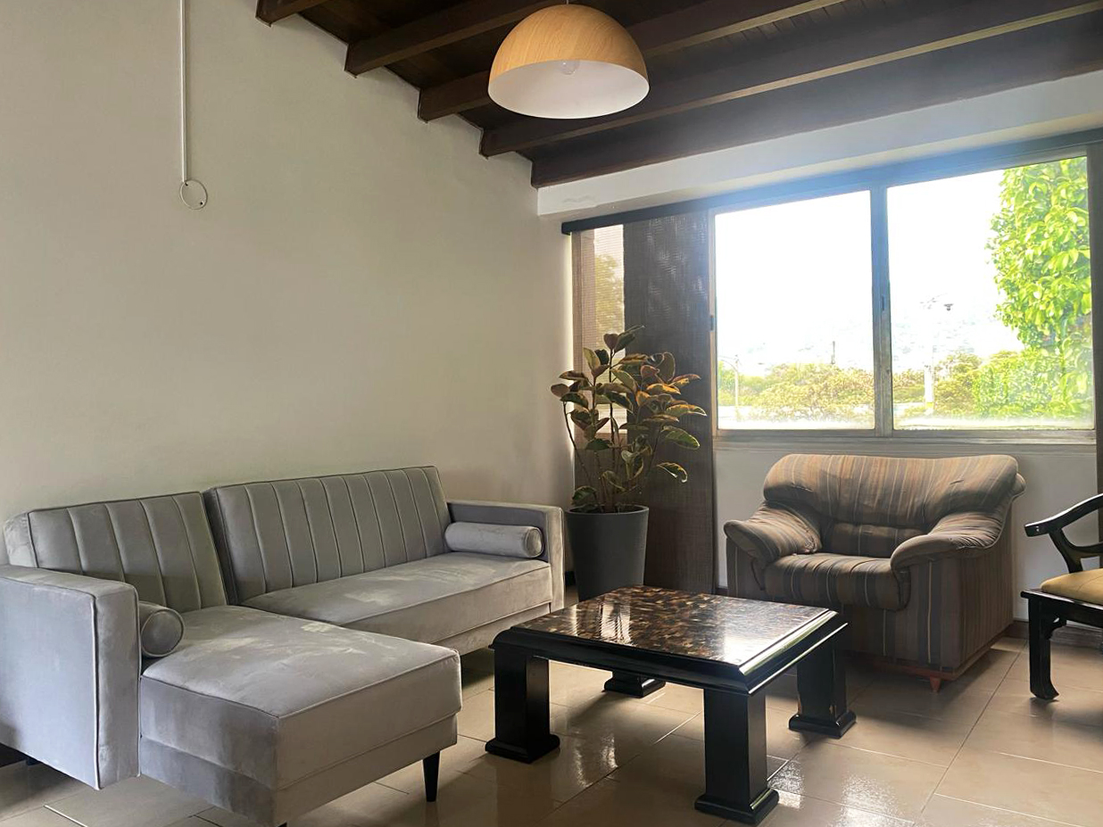 Apartamento de 3 alcobas en arriendo en La Aguacatala, Medellín, 145 m² · foto 5 de 16