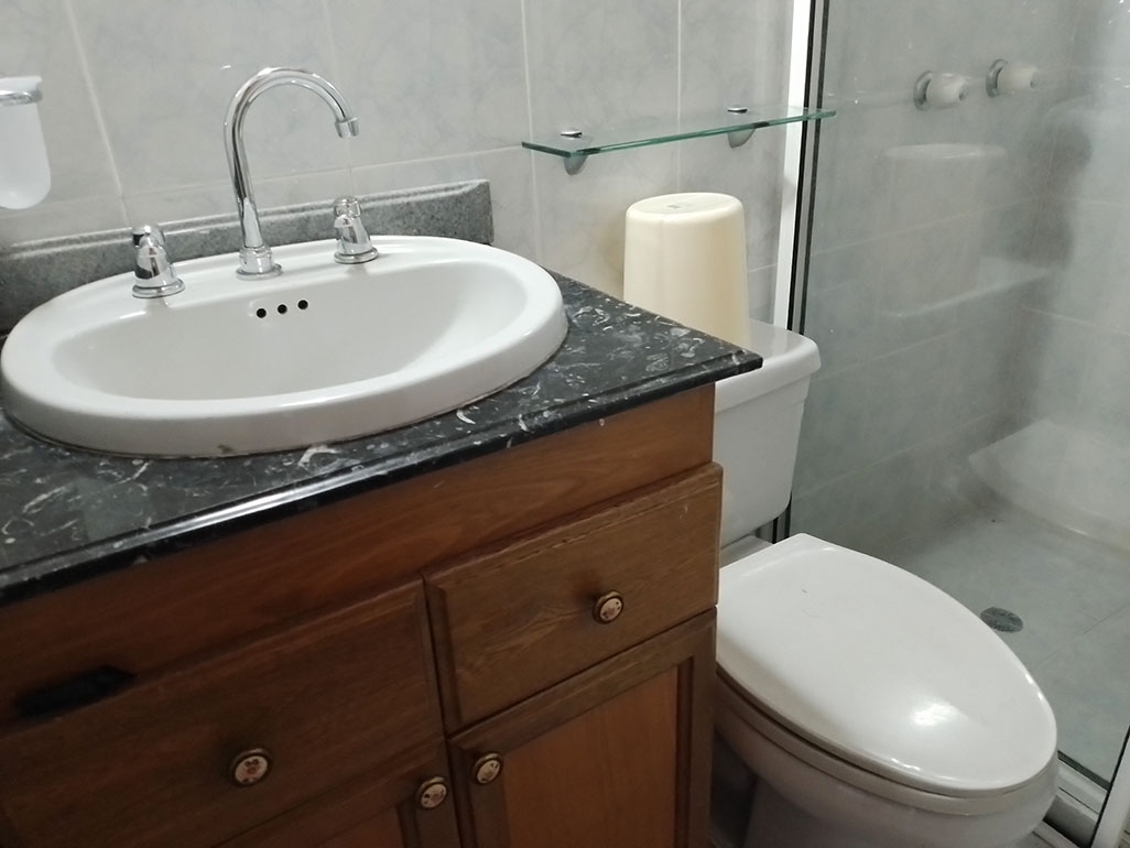 Casa de 4 alcobas en venta en Los Naranjos, Envigado, 281 m² · foto 16 de 19