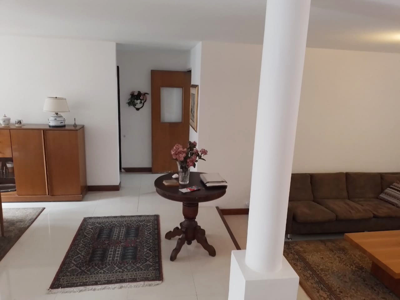 Casa de 4 alcobas en venta en Los Naranjos, Envigado, 281 m² · foto 18 de 19
