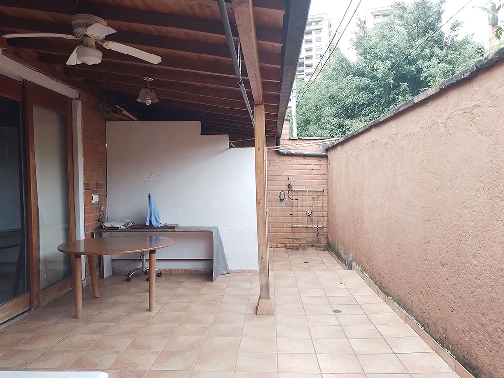 Casa de 4 alcobas en venta en Los Naranjos, Envigado, 281 m² · foto 19 de 19