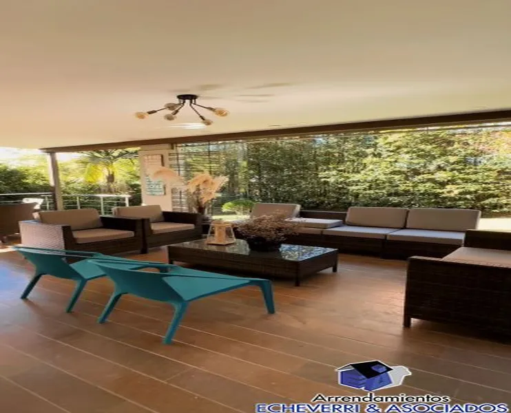 Casa en venta en Zona Centro, Envigado · foto 14 de 18