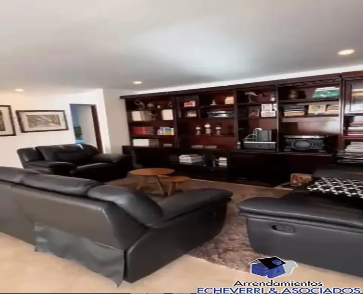 Casa en venta en Zona Centro, Envigado · foto 7 de 18