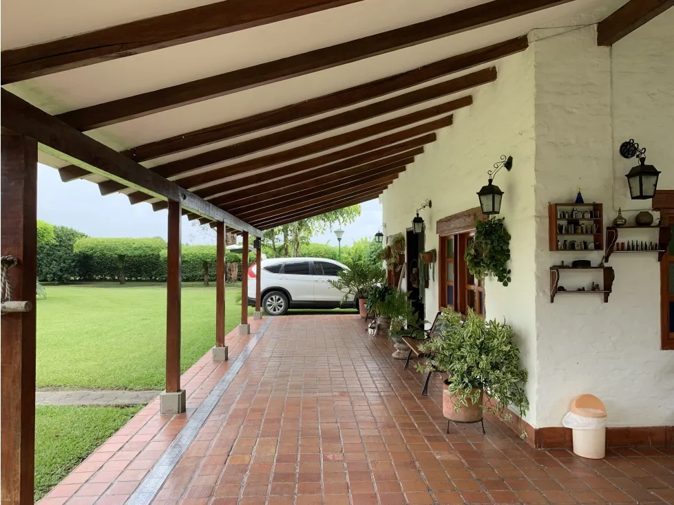 Casa de 4 alcobas en venta en Villagorgona, Candelaria · foto 4 de 24