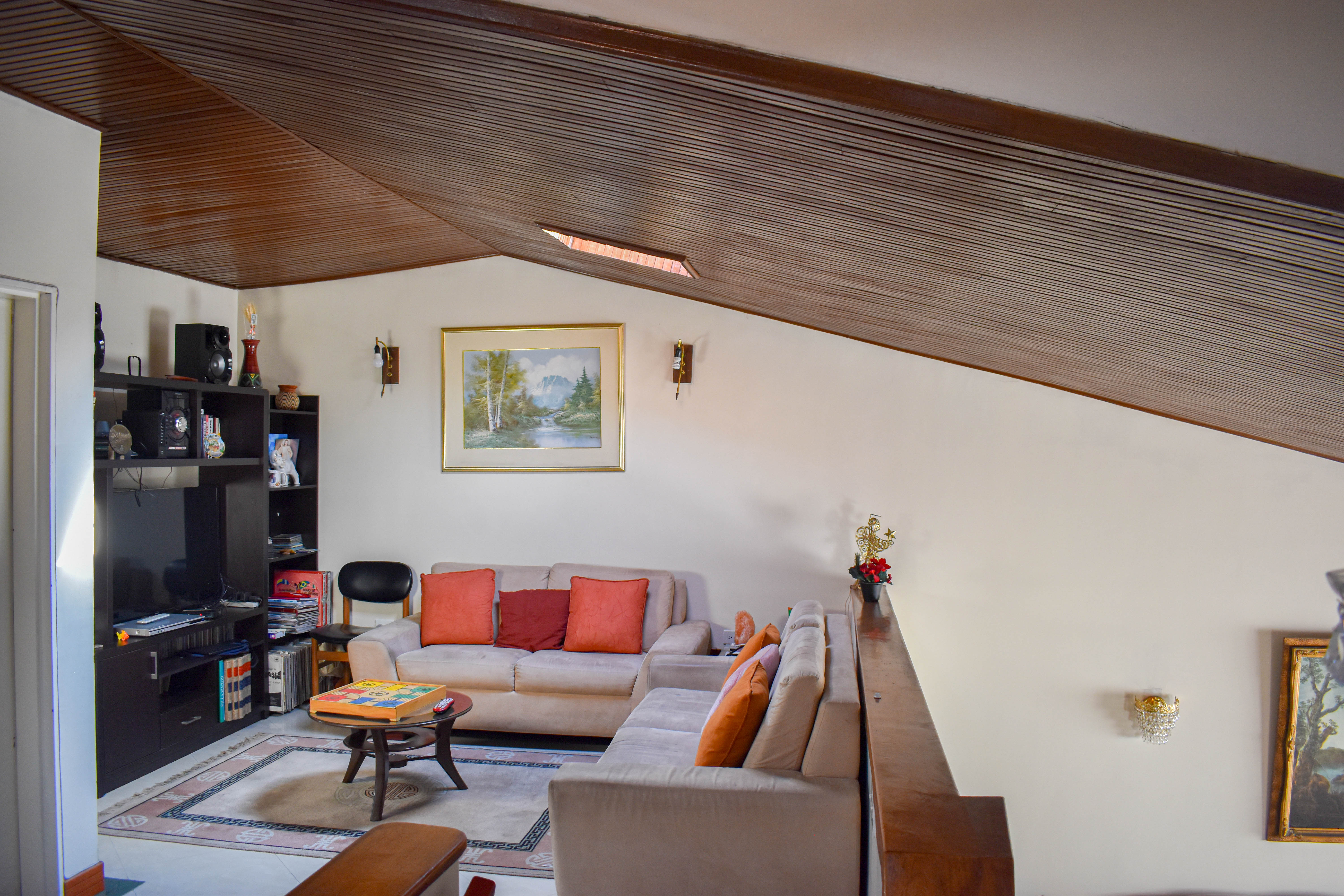 Casa de 4 alcobas en venta en Pontevedra, Bogotá, 300 m² · foto 9 de 14