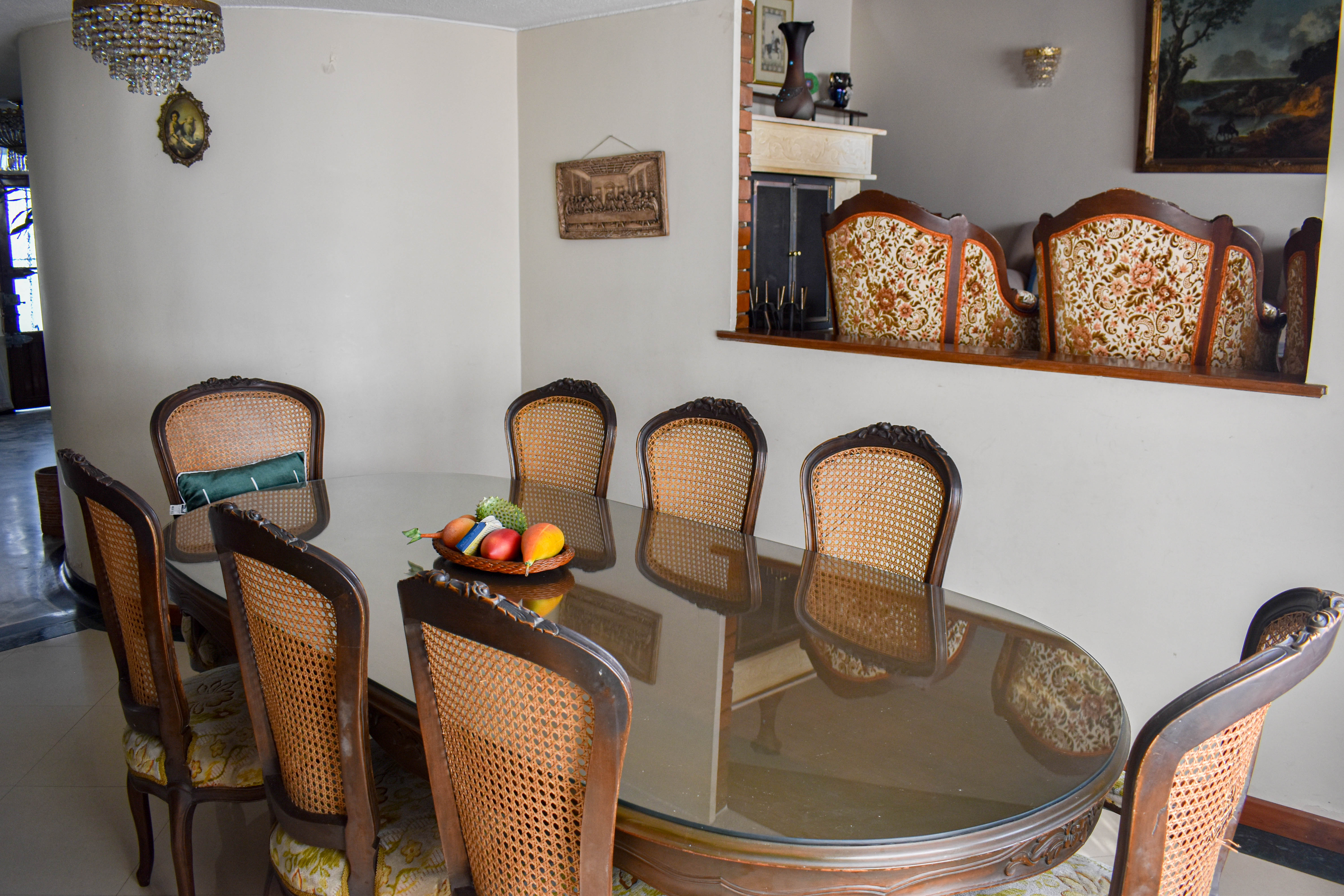 Casa de 4 alcobas en venta en Pontevedra, Bogotá, 300 m² · foto 10 de 14