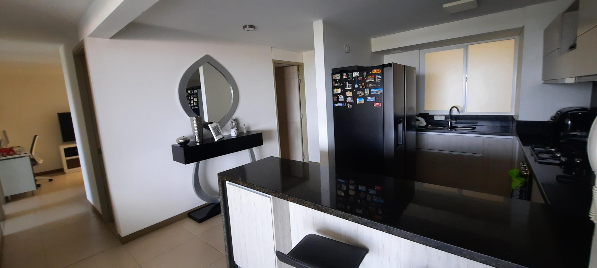 Apartamento de 3 alcobas en venta en Pance, Cali, 135 m² · foto 2 de 24