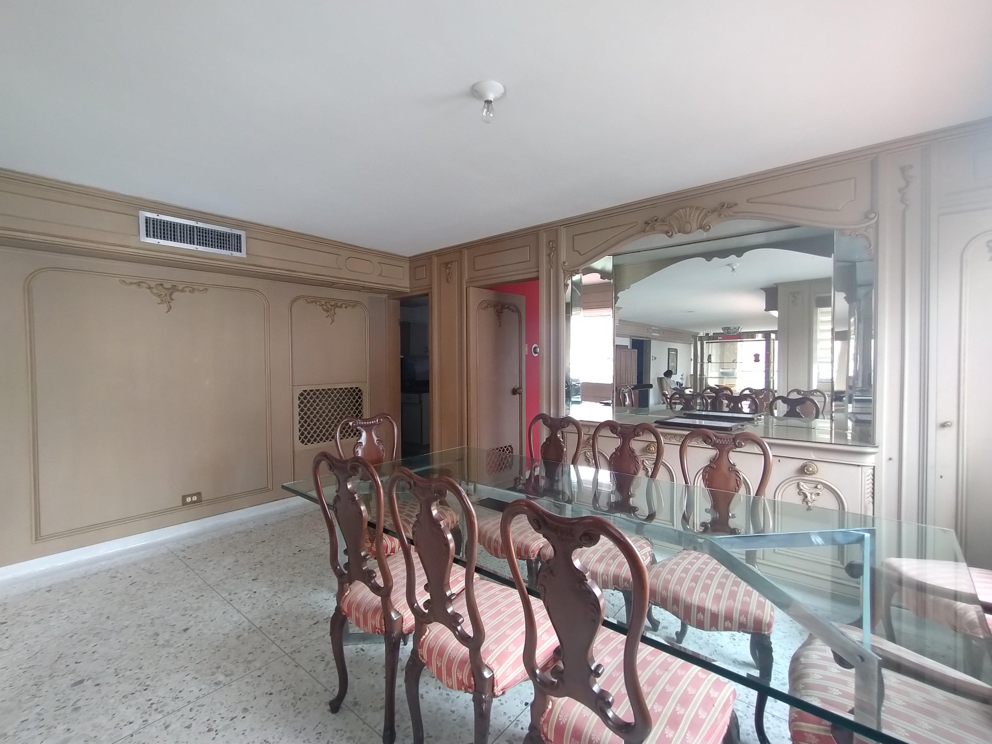 Apartamento en venta en Altos Del Prado, Barranquilla · foto 3 de 16