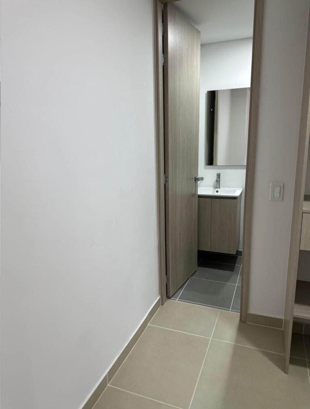 Apartamento de 3 alcobas en venta en La Doctora, Sabaneta, 73 m² · foto 3 de 24