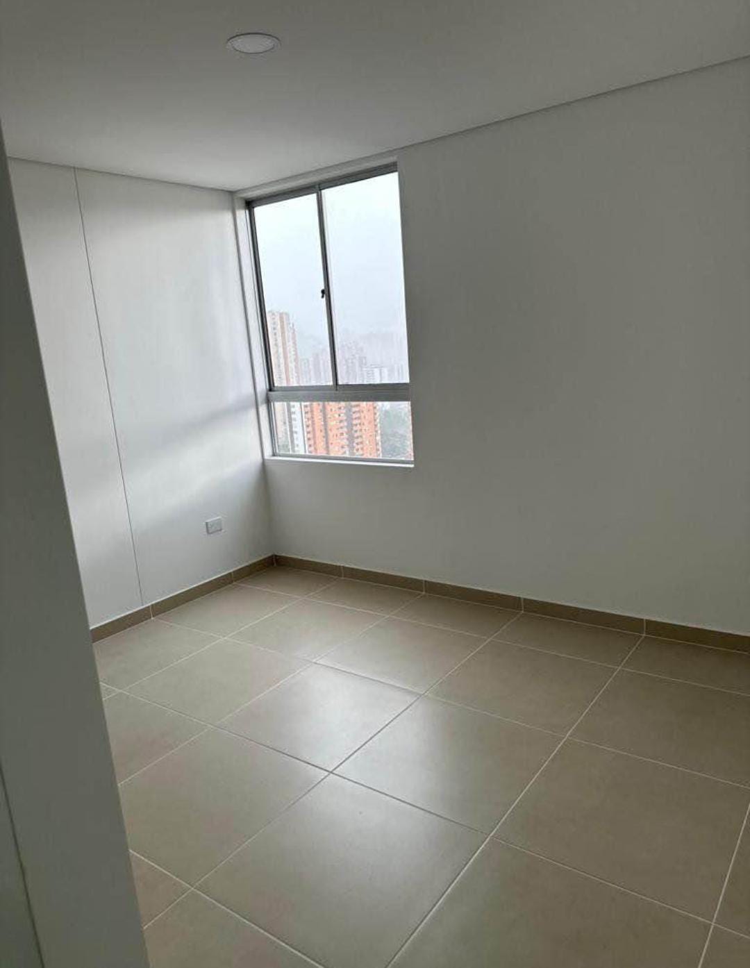 Apartamento de 3 alcobas en venta en La Doctora, Sabaneta, 73 m² · foto 5 de 24