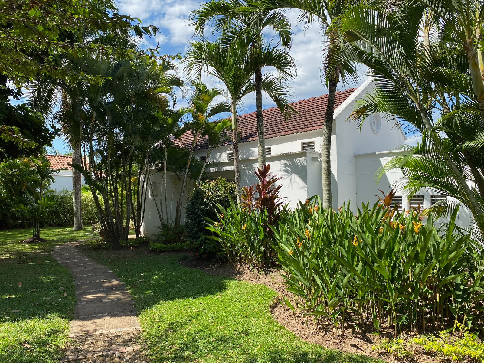 Casa de 5 alcobas en venta en Bosques De Peñalisa, Ricaurte, 450 m² · foto 9 de 18