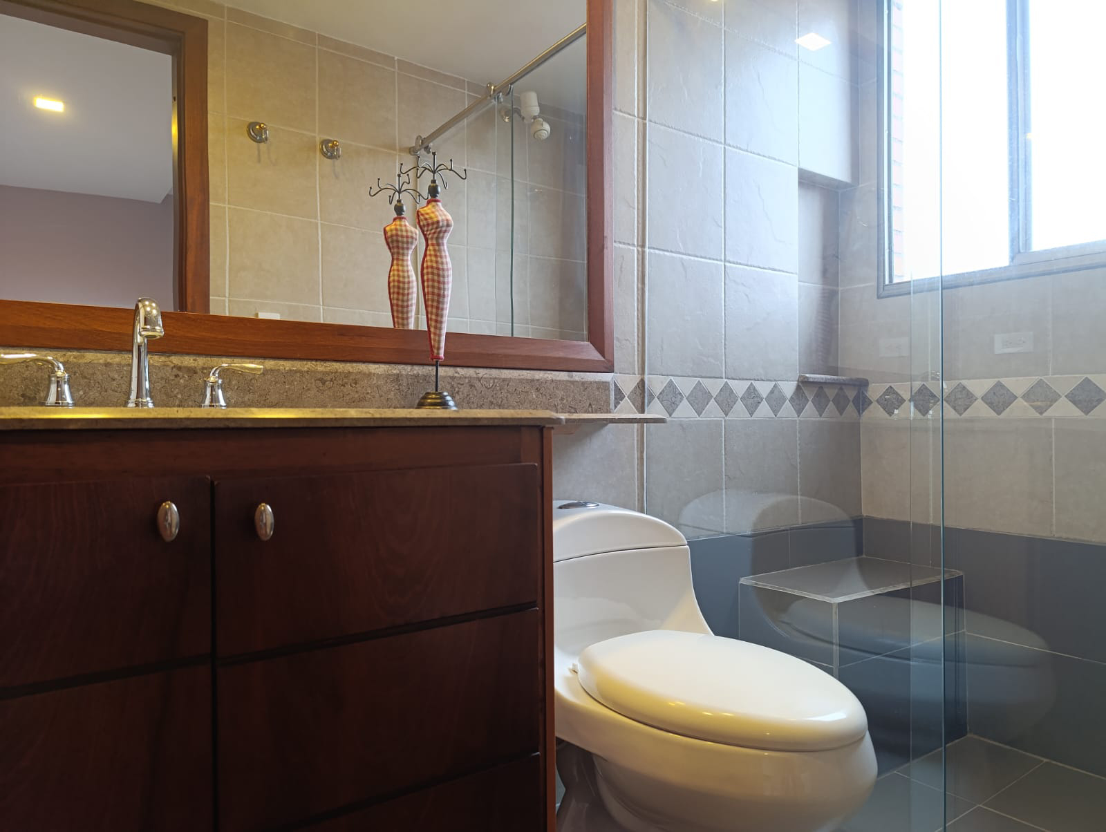 Apartamento en arriendo en El Tesoro, Medellín · foto 19 de 20
