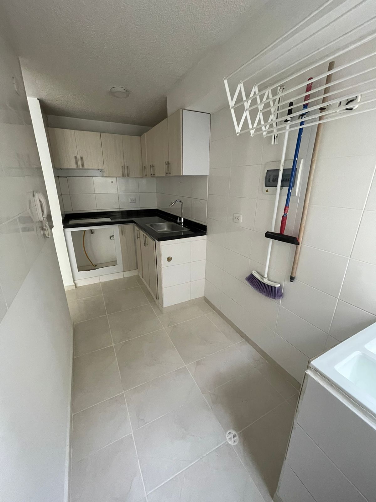 Apartamento de 2 alcobas en venta en Los Olivos I, Barranquilla, 64 m² · foto 8 de 13