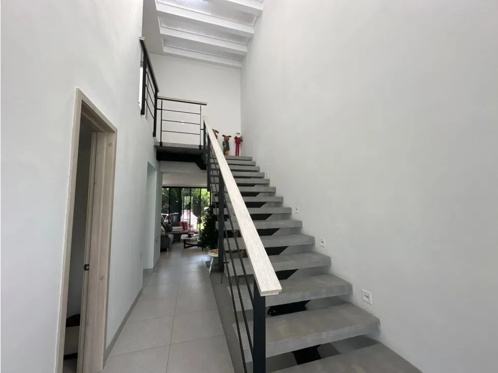 Casa de 3 alcobas en venta en Vía El Caimo, Armenia, 250 m² · foto 13 de 24