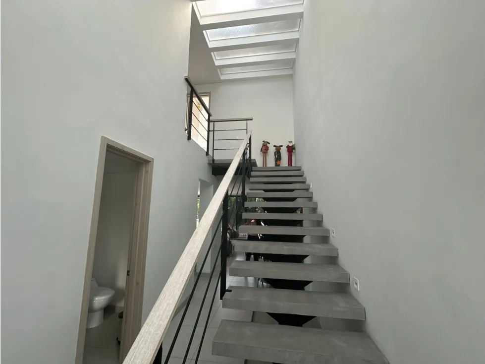Casa de 3 alcobas en venta en Vía El Caimo, Armenia, 250 m² · foto 15 de 24
