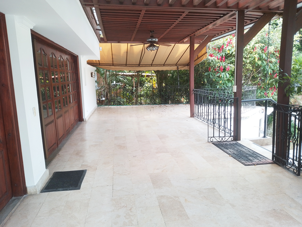 Oficina en arriendo en San Lucas, Medellín, 530 m² · foto 11 de 20