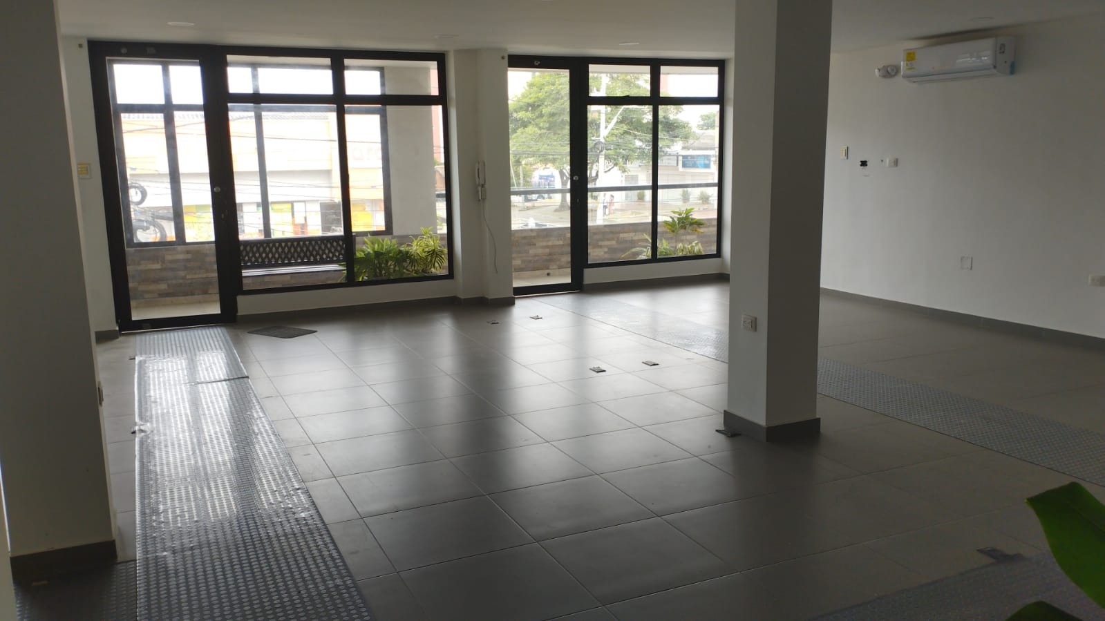 Local en venta en Granadillo, Barranquilla, 188 m² · foto 13 de 23
