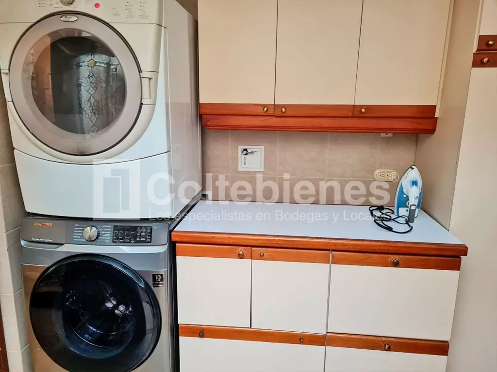 Casa de 5 alcobas en venta en El Castillo, Medellín, 650 m² · foto 22 de 24