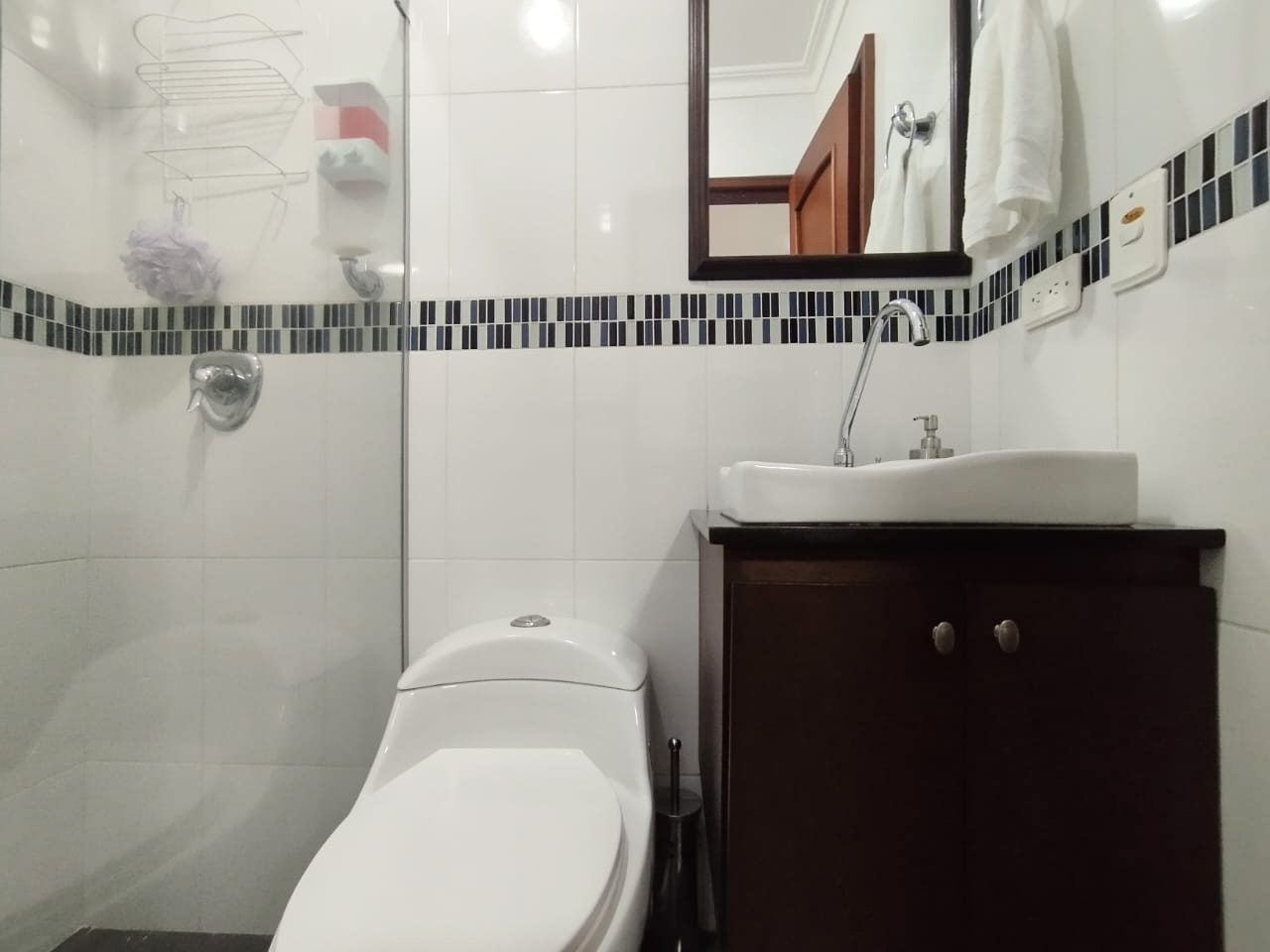 Apartamento en arriendo en Castropol, Medellín · foto 18 de 20