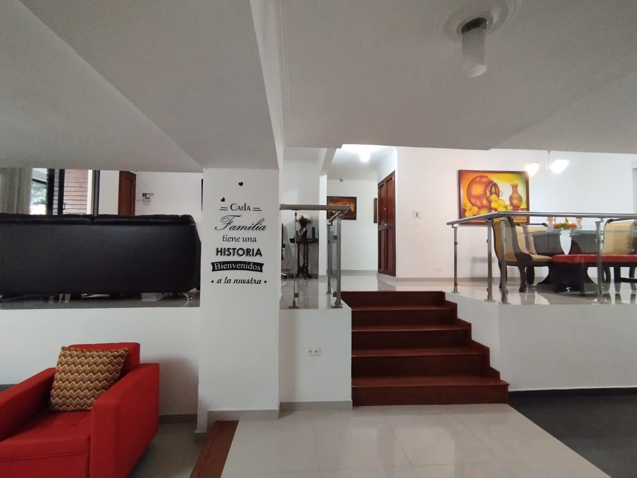 Apartamento en arriendo en Castropol, Medellín · foto 5 de 20