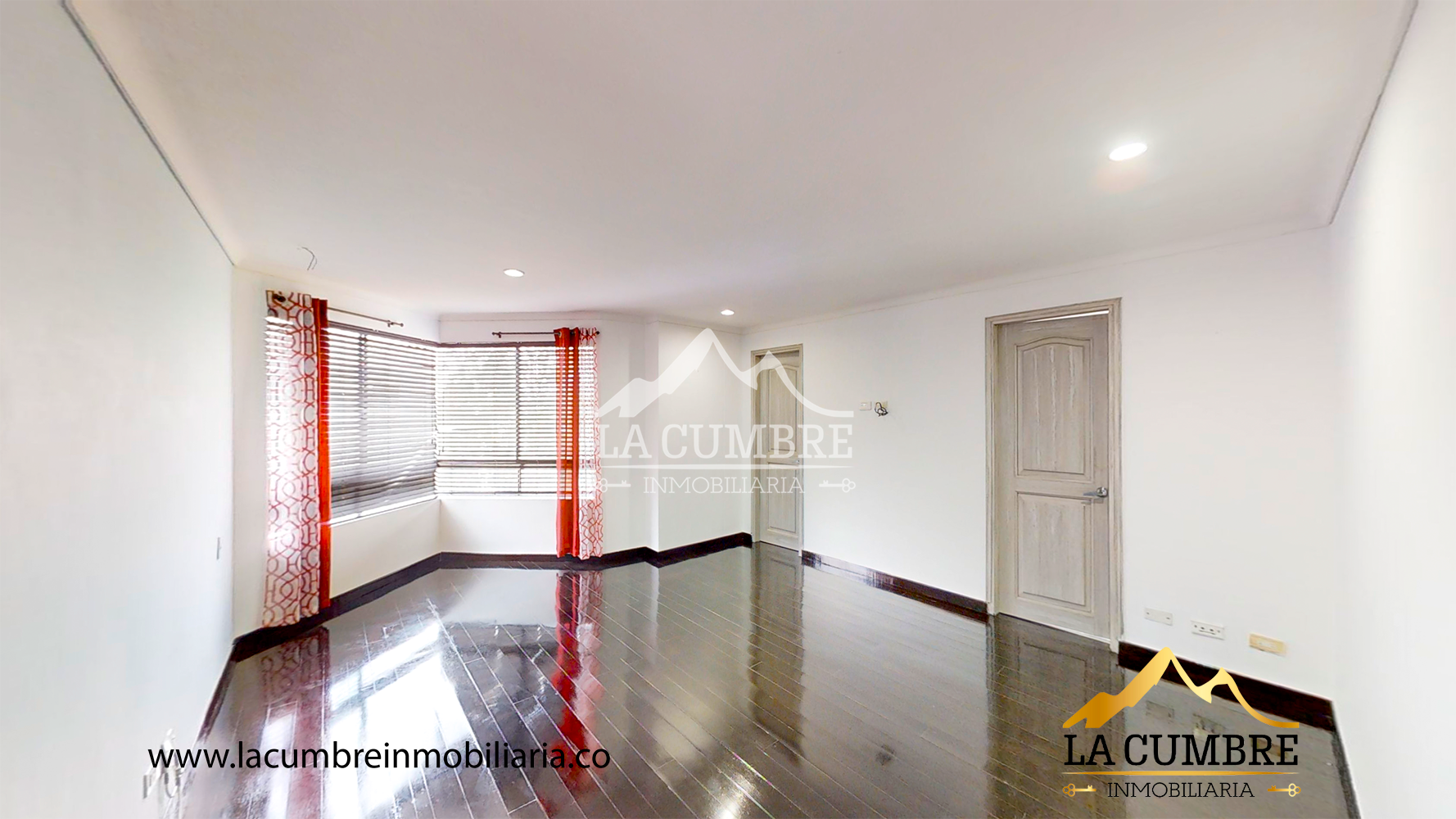 Apartamento de 3 alcobas en arriendo en Los Balsos, Medellín, 210 m² · foto 12 de 14