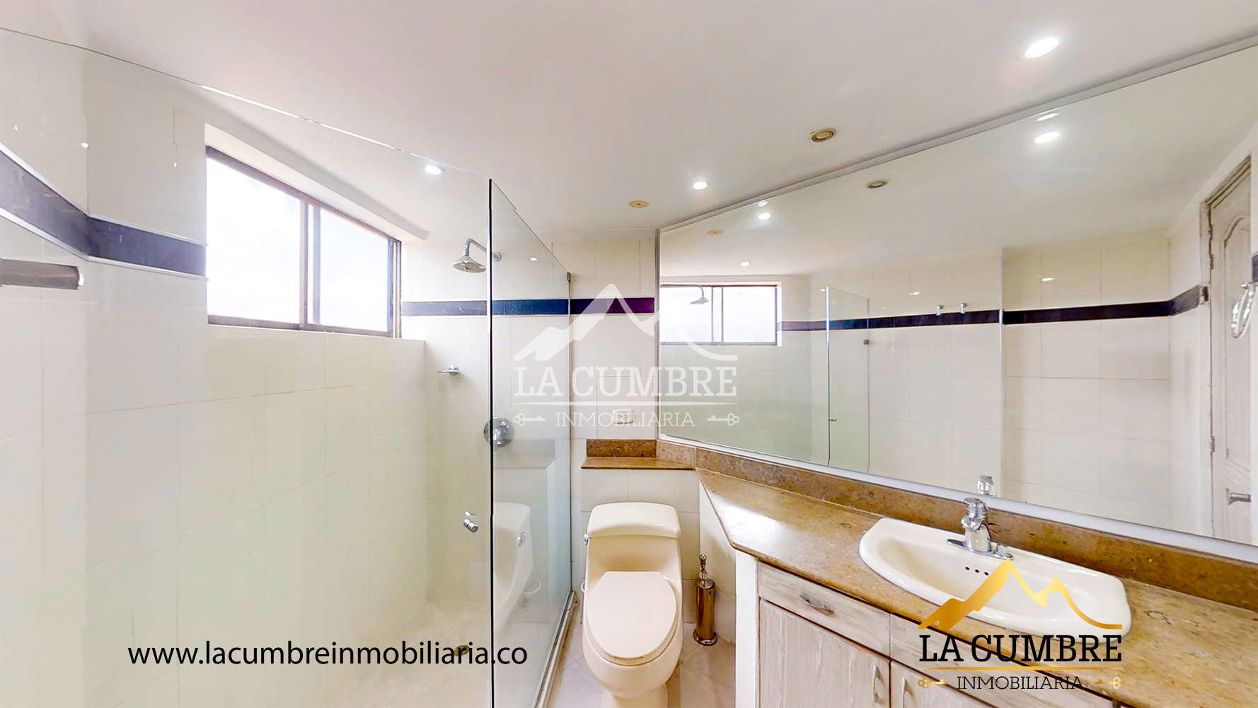 Apartamento de 3 alcobas en arriendo en Los Balsos, Medellín, 210 m² · foto 13 de 14
