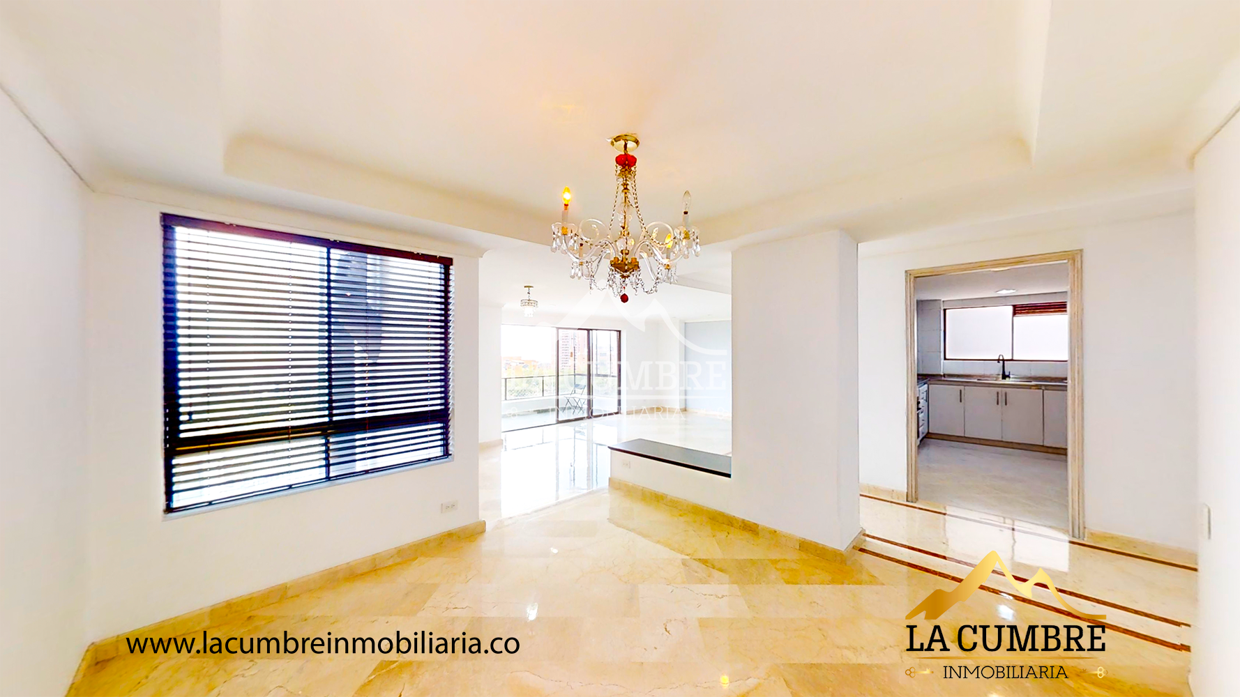 Apartamento de 3 alcobas en arriendo en Los Balsos, Medellín, 210 m² · foto 5 de 14