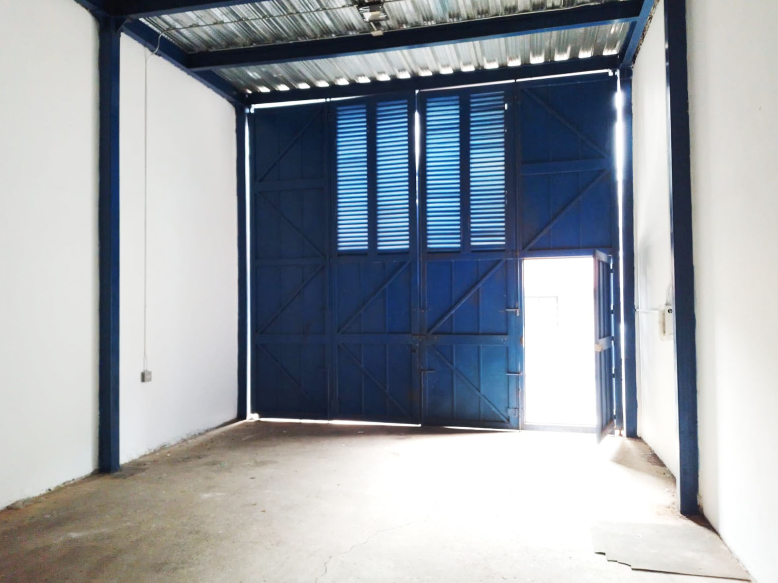 Bodega en arriendo en Trinidad, Medellín, 348 m² · foto 4 de 18
