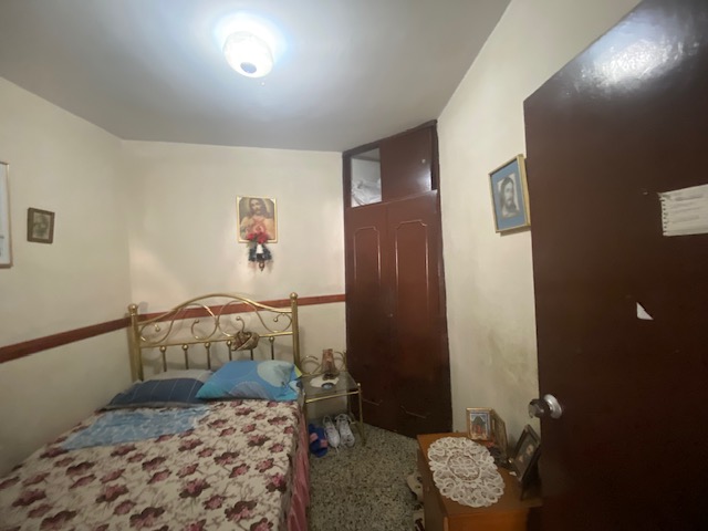 Casa de 6 alcobas en venta en Miraflores, Cali, 230 m² · foto 15 de 24