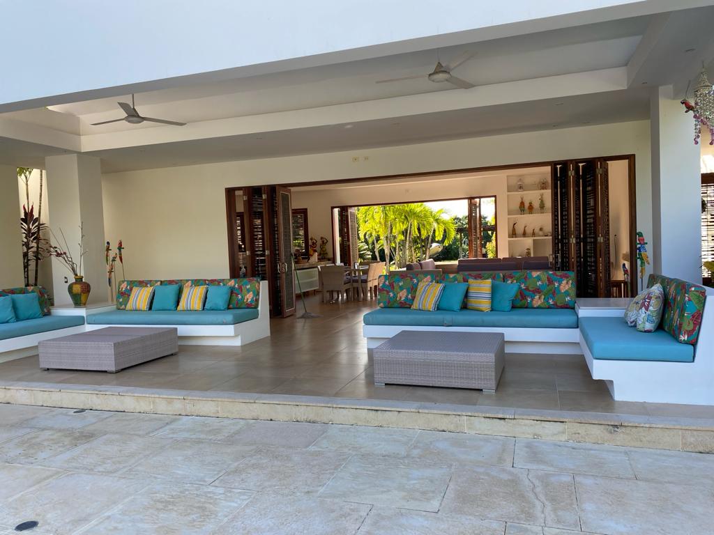 Casa de 4 alcobas en venta en Las Palmas, Ricaurte, 344 m² · foto 12 de 24