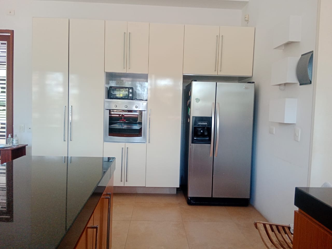 Casa de 4 alcobas en venta en Las Palmas, Ricaurte, 344 m² · foto 6 de 24